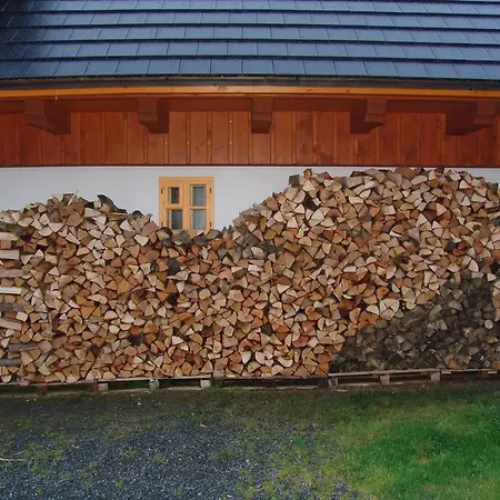 Roubenka Hébergement de vacances Ostružná